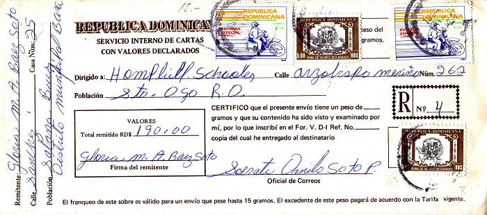 Enveloppe for money transfer in Dominican Republic
