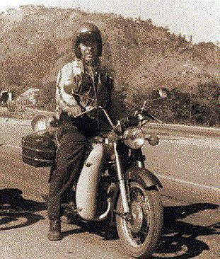 Sr. Rubén Villadeleón on his motorcycle