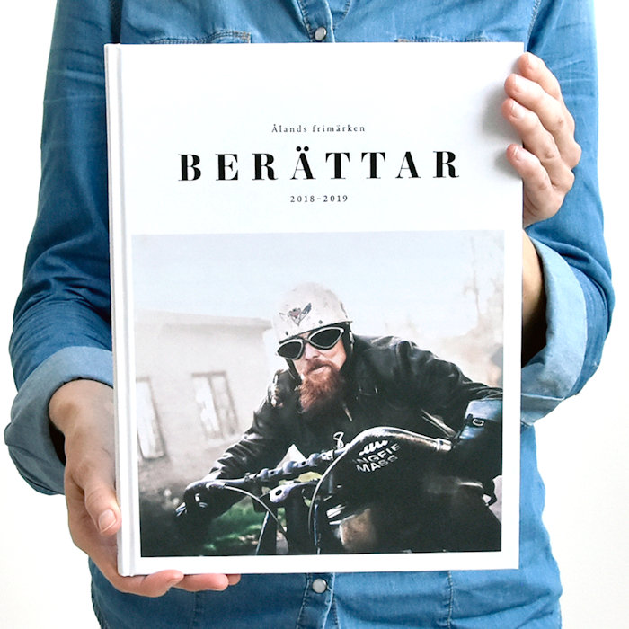 Boek over postzegels Åland