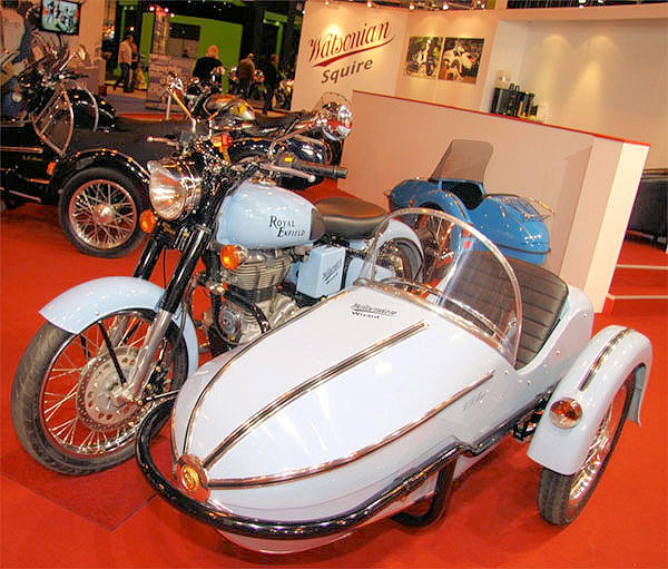 Royal Enfield met Watsonian Wizard zijspan